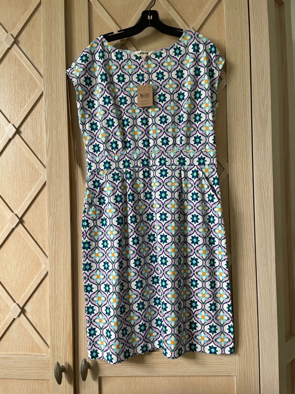 Boden Floral Geometric Shift Dress in White, Pink, Teal & Navy